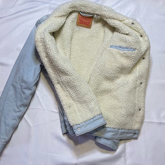 Levi's Light Blue Jacket with Sherpa Collar L - Picture 4 of 7